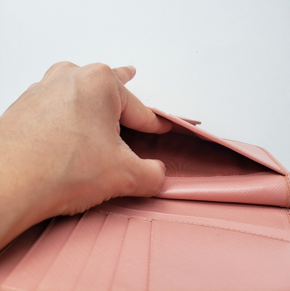 Pre-owned Salvatore Ferragamo Blush Pink Wallet - Picture 13 of 14